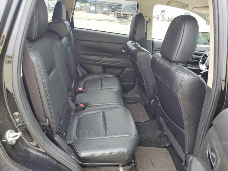 2017 MITSUBISHI OUTLANDER SE 11