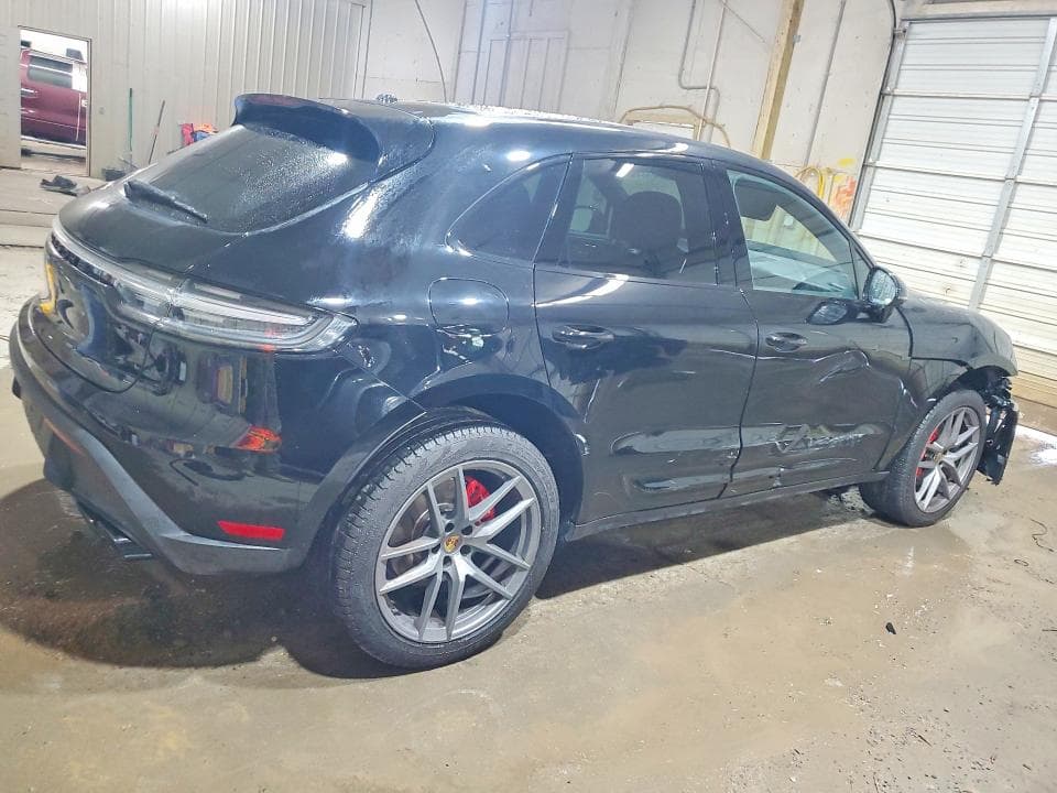 2022 PORSCHE MACAN S 3