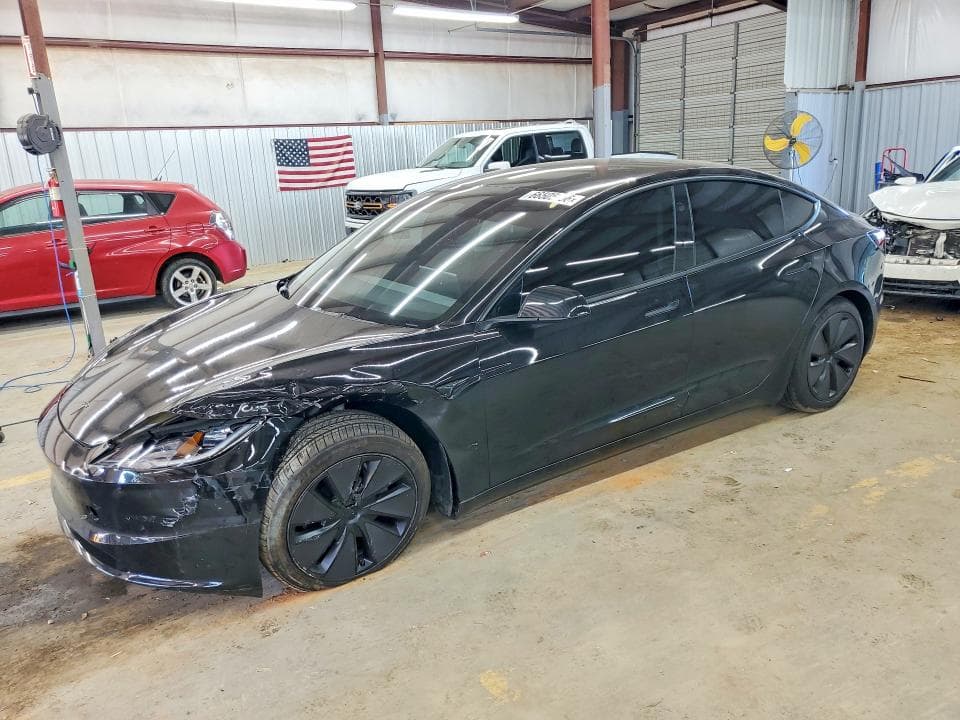 2026 TESLA MODEL 3 - 1