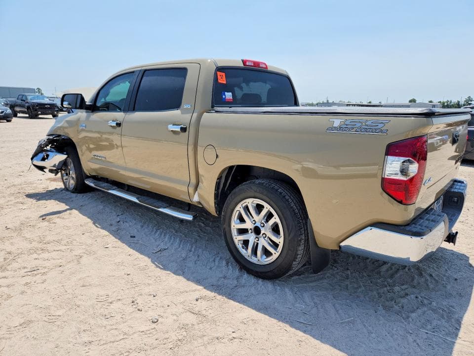 2018 TOYOTA TUNDRA CREWMAX SR5 2