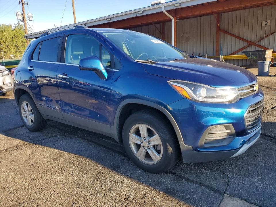 2019 CHEVROLET TRAX 1LT 4