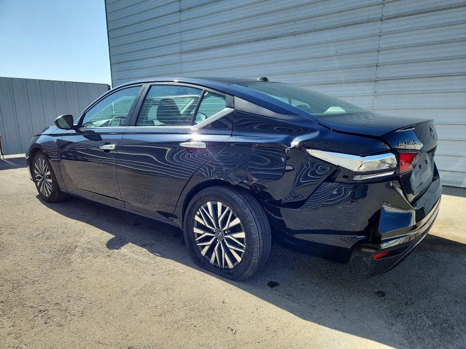 2025 NISSAN ALTIMA SV 2