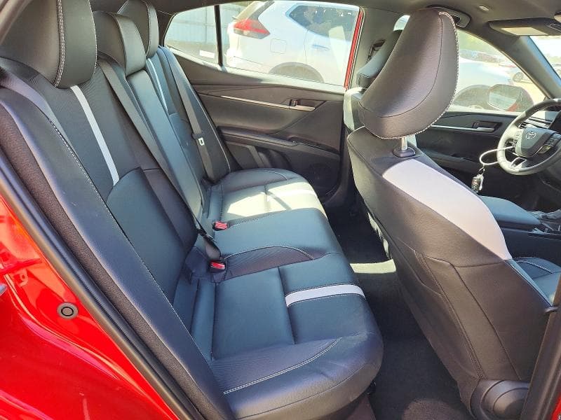 2026 TOYOTA CAMRY SE 10