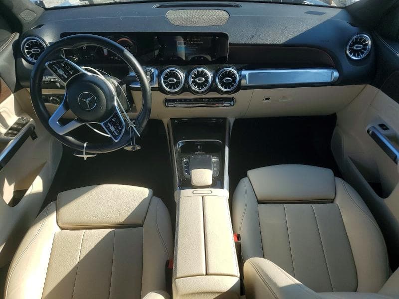 2021 MERCEDES-BENZ GLB 250 4MATIC 8