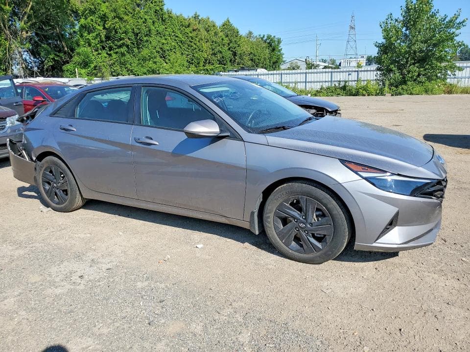 2023 HYUNDAI ELANTRA SEL 4