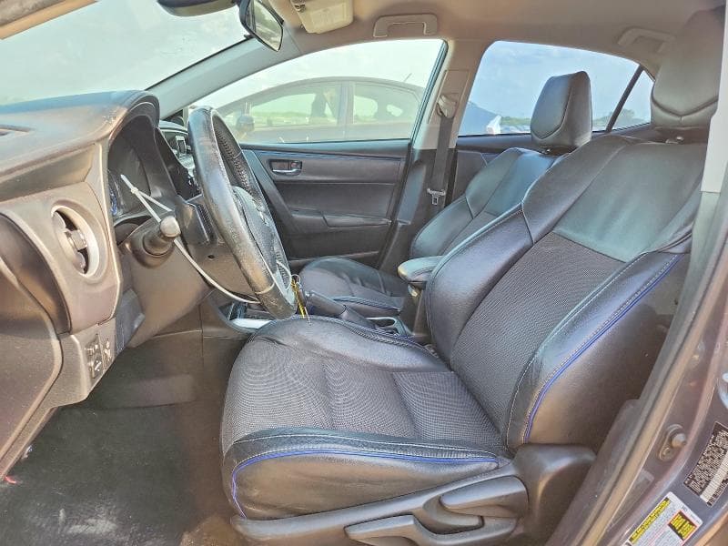 2017 TOYOTA COROLLA SE 7