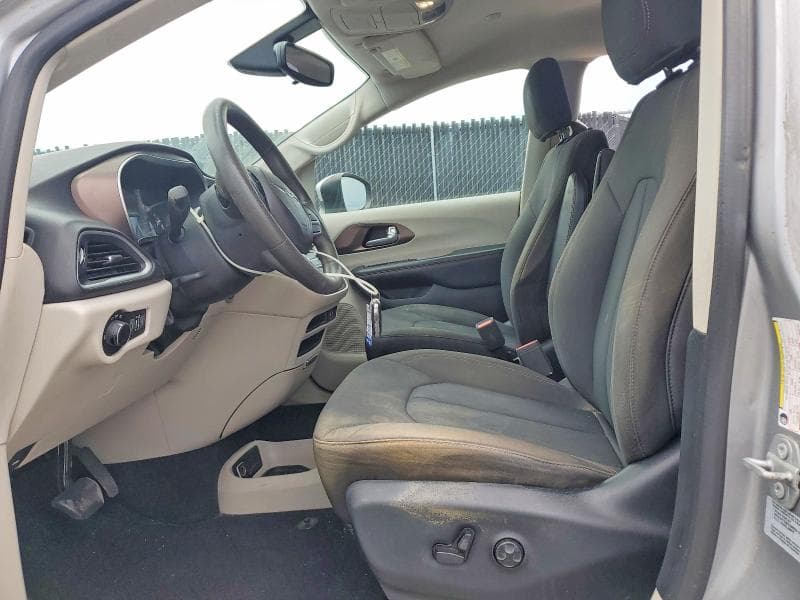 2017 CHRYSLER PACIFICA LX 7