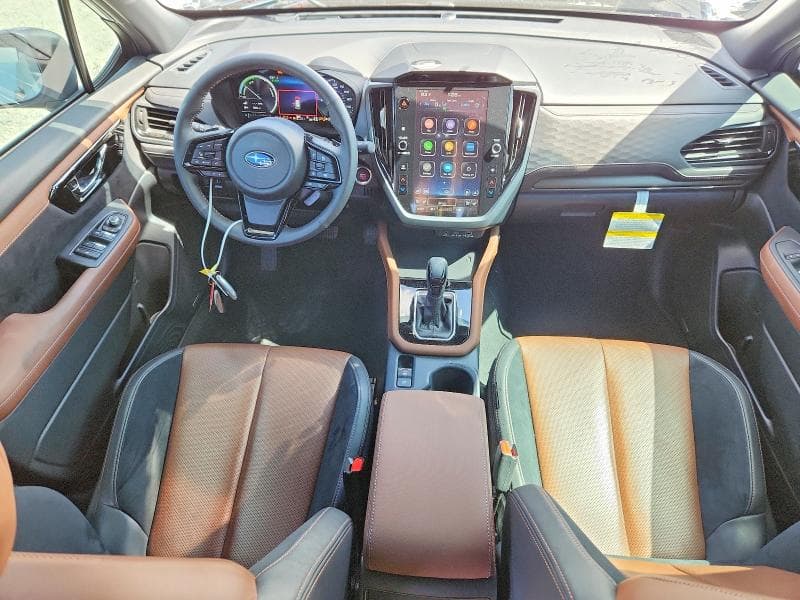2025 SUBARU FORESTER TOURING 8