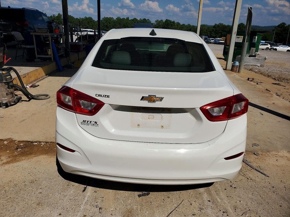 2017 CHEVROLET CRUZE LS 6