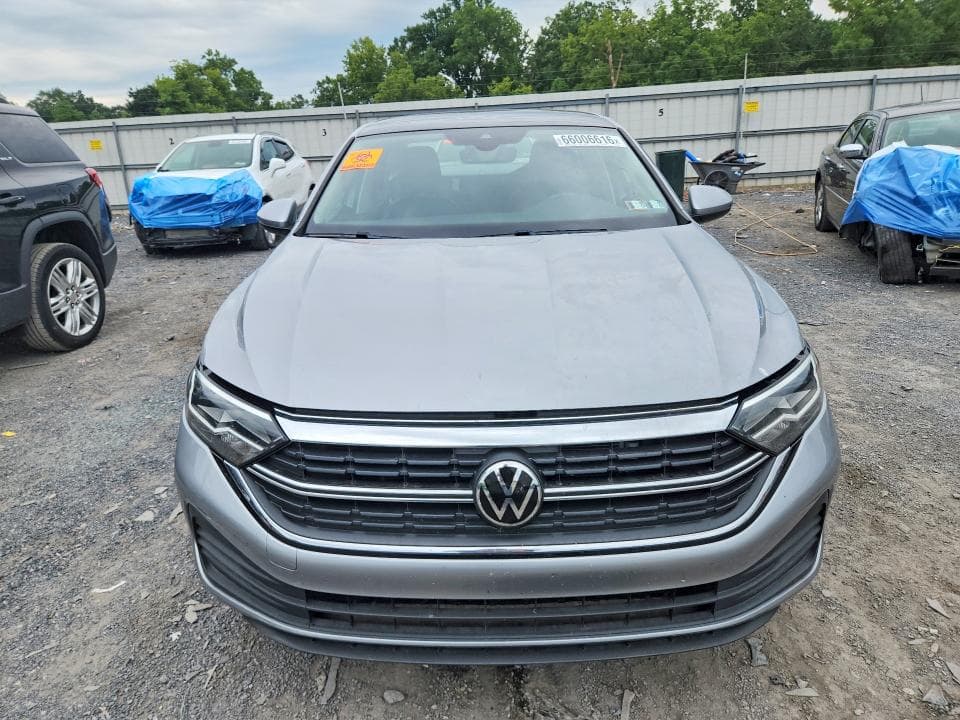 2022 VOLKSWAGEN JETTA SE 5