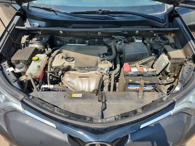 2018 TOYOTA RAV4 LE 11