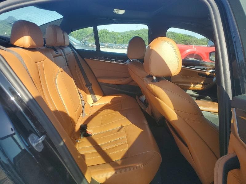 2018 BMW 540 XI 10
