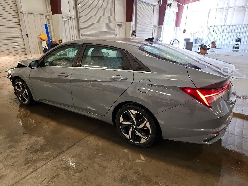 2022 HYUNDAI ELANTRA SEL 2