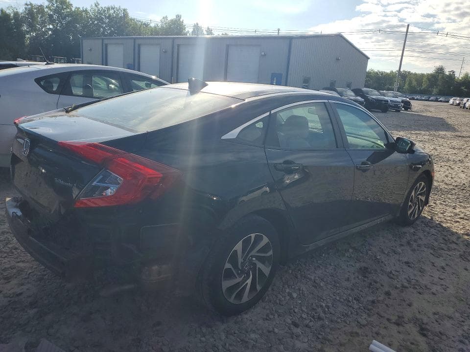 2018 HONDA CIVIC EX 3