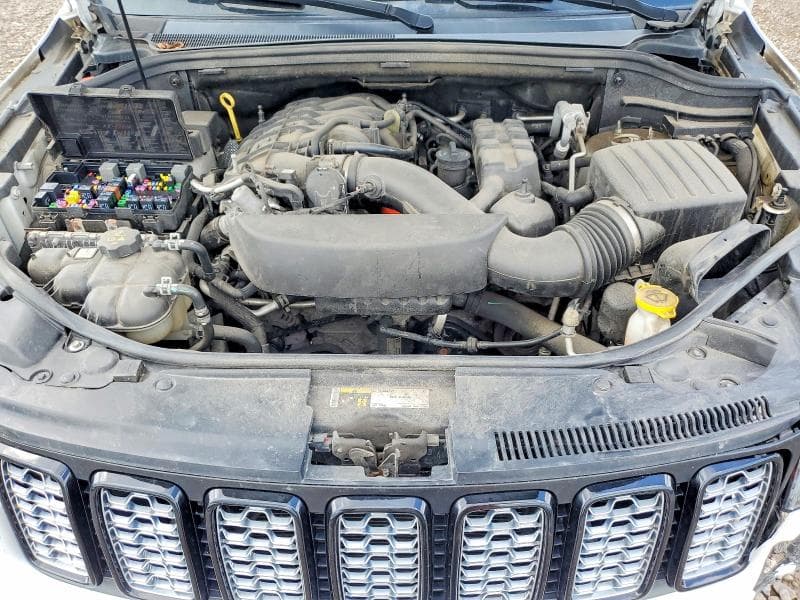 2017 JEEP GRAND CHEROKEE LAREDO 12