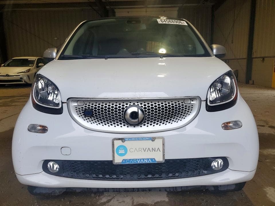 2018 SMART FORTWO 5