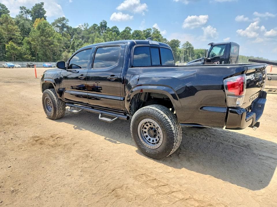 2017 TOYOTA TACOMA SR 2