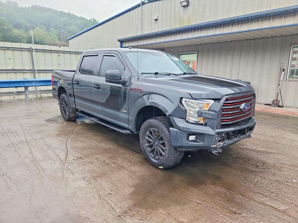 2017 FORD F150 SUPERCREW 4