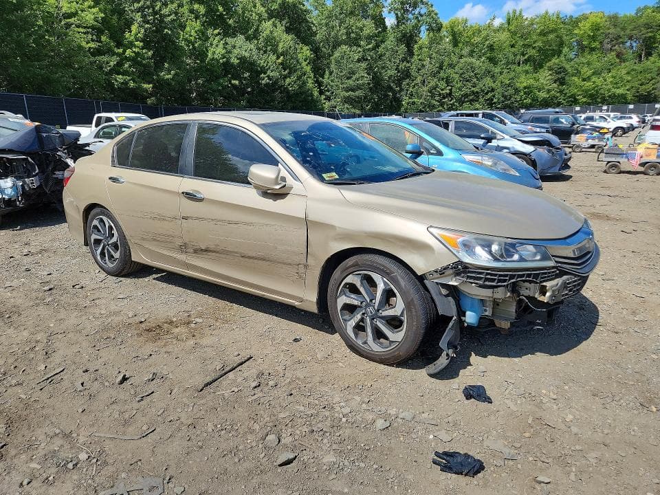 2017 HONDA ACCORD EX 4