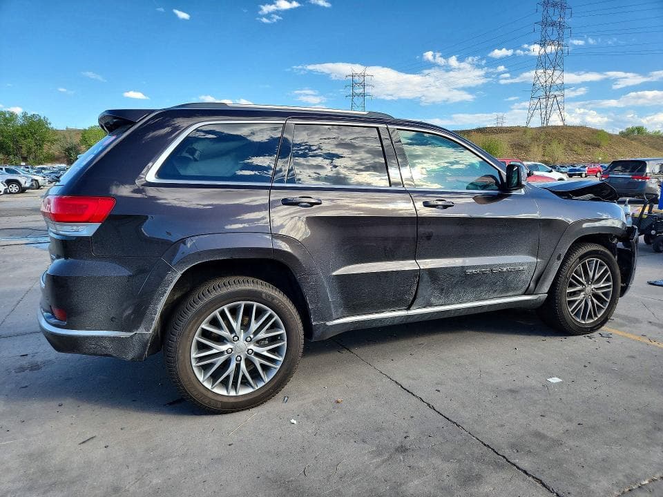 2017 JEEP GRAND CHEROKEE SUMMIT 3