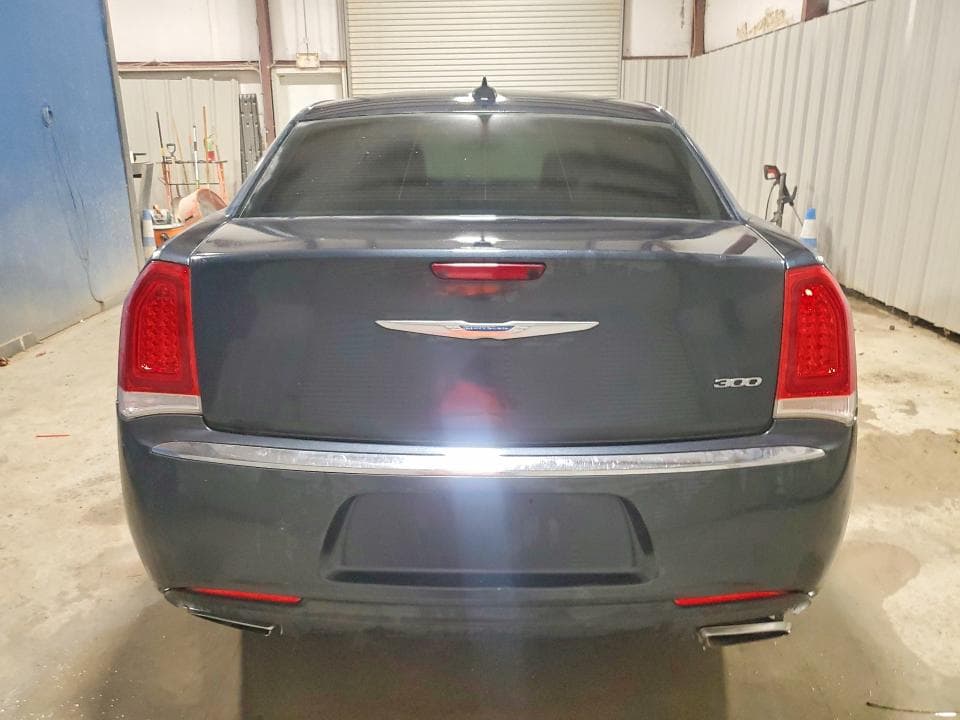 2018 CHRYSLER 300 TOURING 6