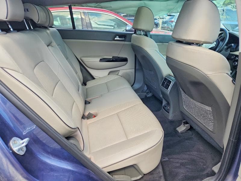 2018 KIA SPORTAGE EX 11