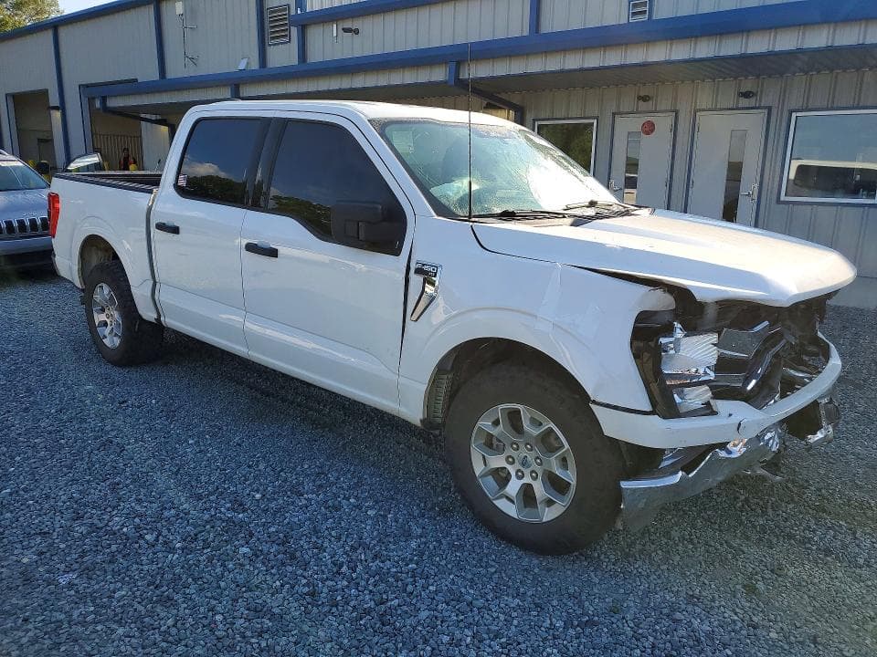 2023 FORD F150 SUPERCREW 4