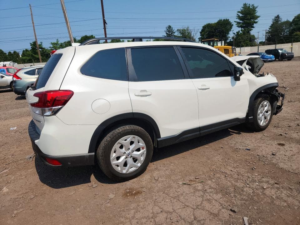 2019 SUBARU FORESTER 3
