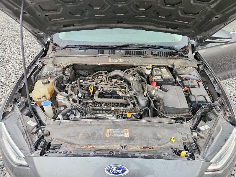 2020 FORD FUSION SEL 11