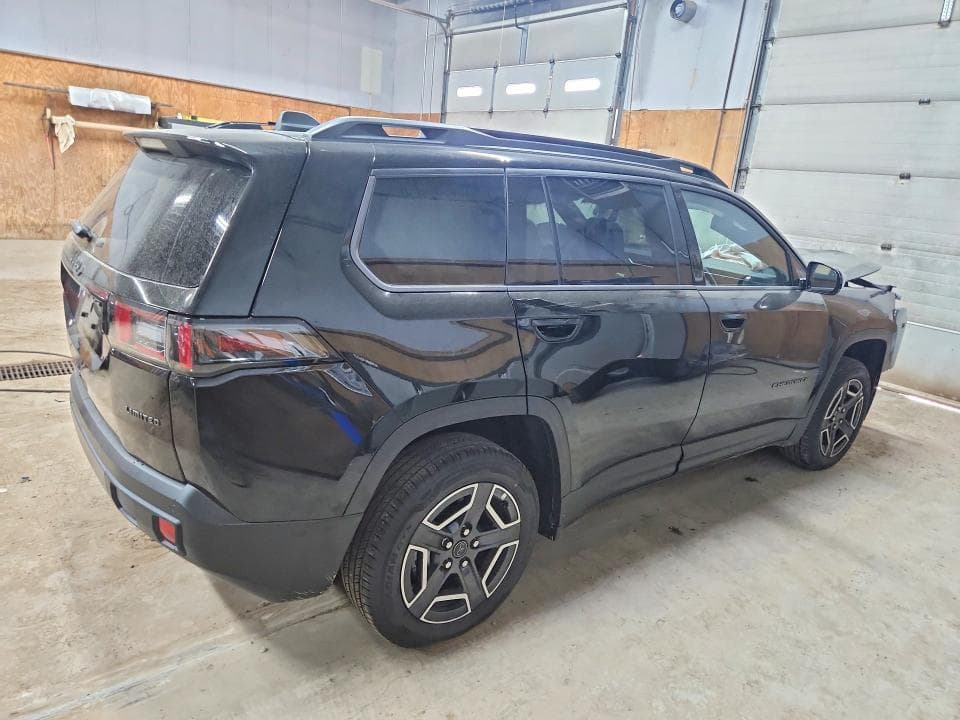 2026 JEEP CHEROKEE LAREDO 3