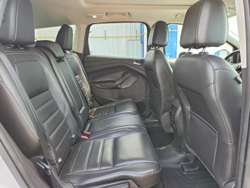 2017 FORD ESCAPE TITANIUM 10