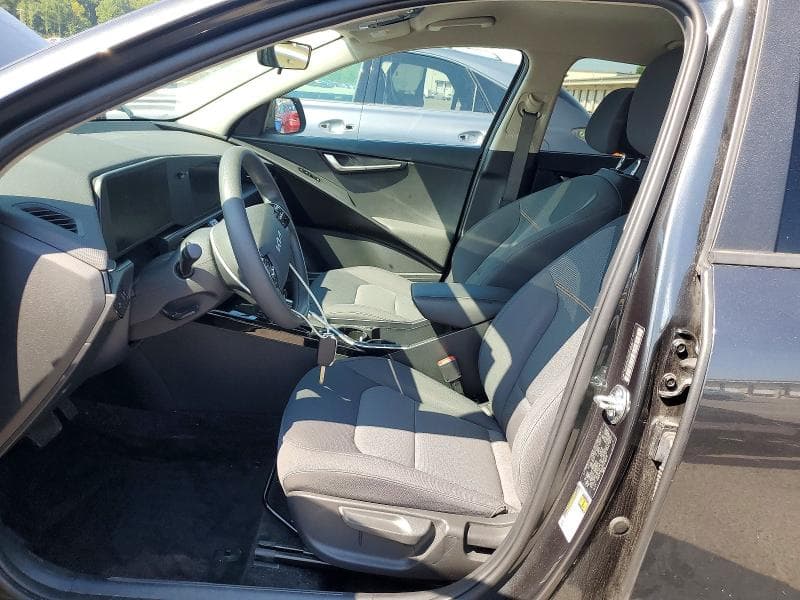 2024 KIA NIRO LX 7
