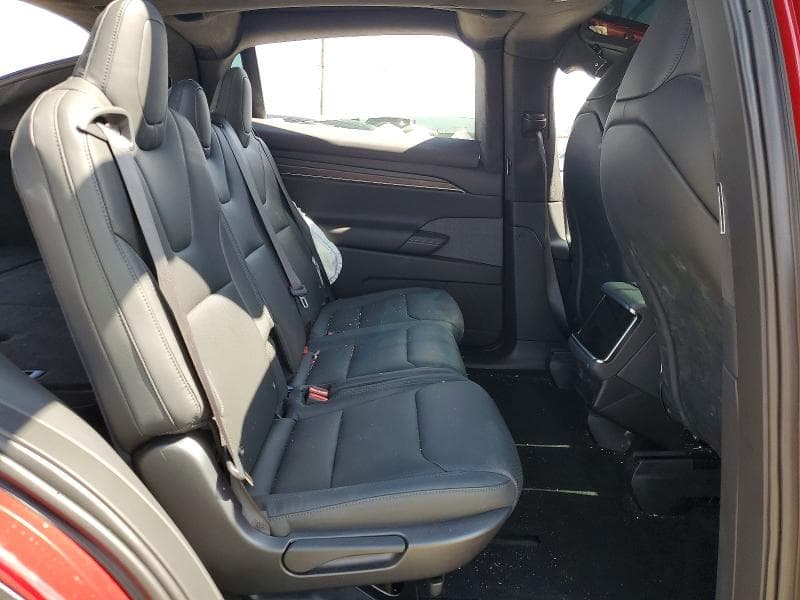 2026 TESLA MODEL X 10