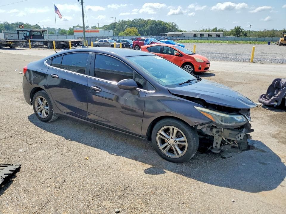 2017 CHEVROLET CRUZE LT 4