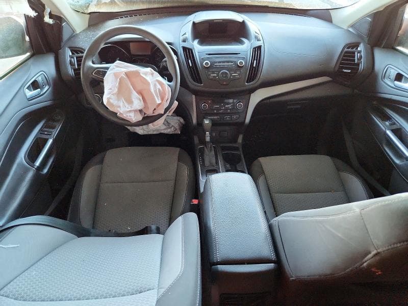 2017 FORD ESCAPE SE 8