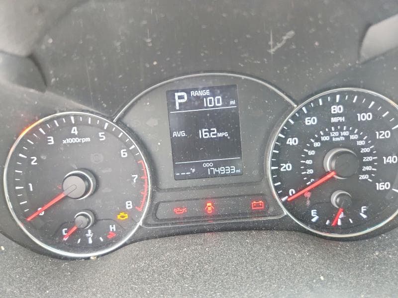 2017 KIA FORTE LX 9