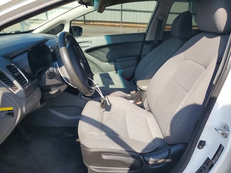 2017 KIA FORTE LX 7