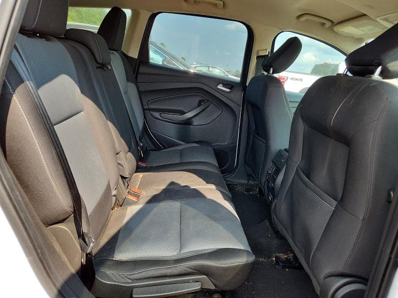 2018 FORD ESCAPE SE 11