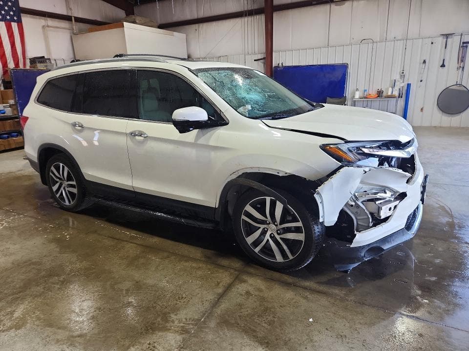 2018 HONDA PILOT TOURING 4