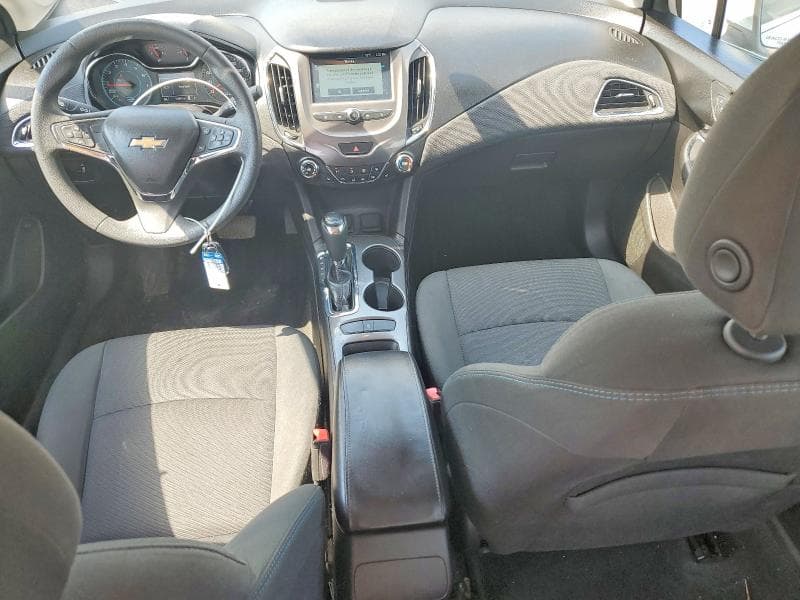 2017 CHEVROLET CRUZE LT 8