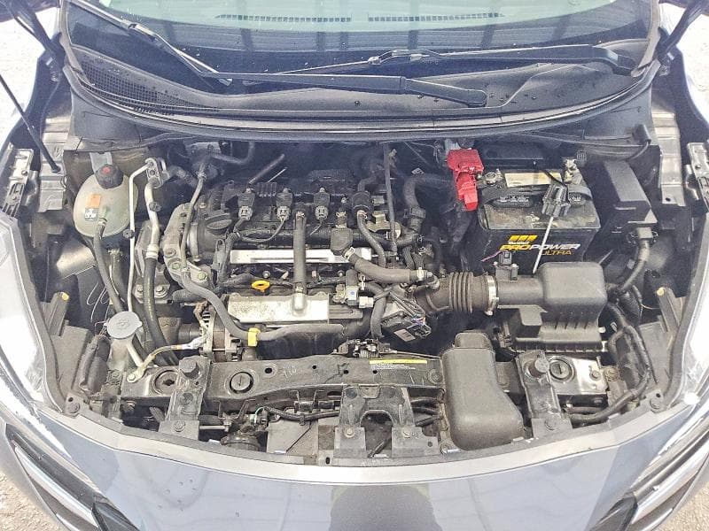 2023 NISSAN VERSA SV 11