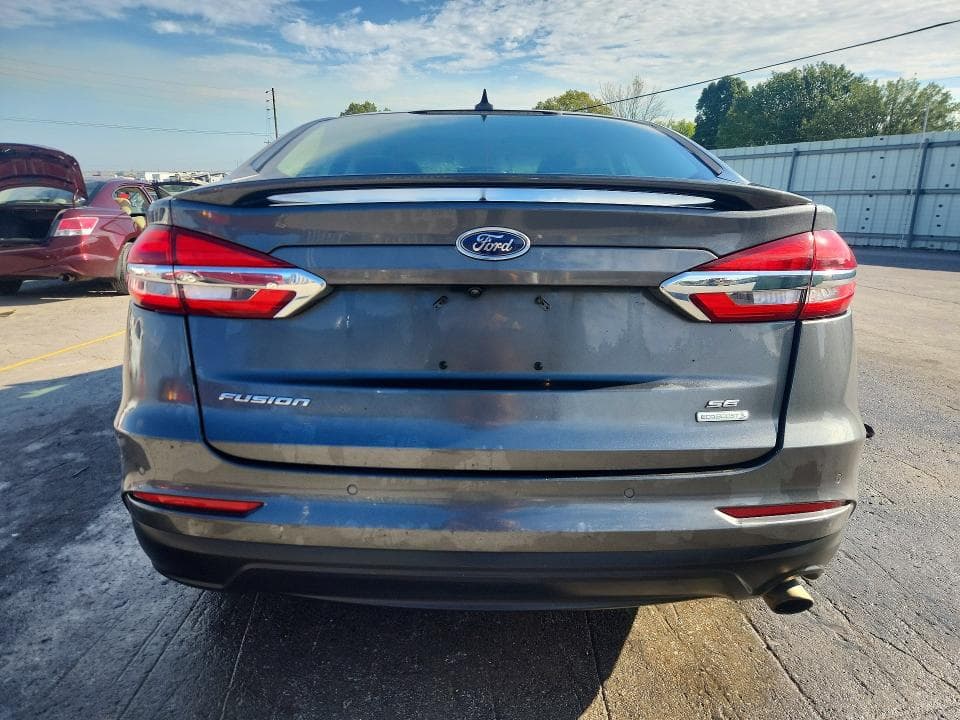 2019 FORD FUSION SE 6