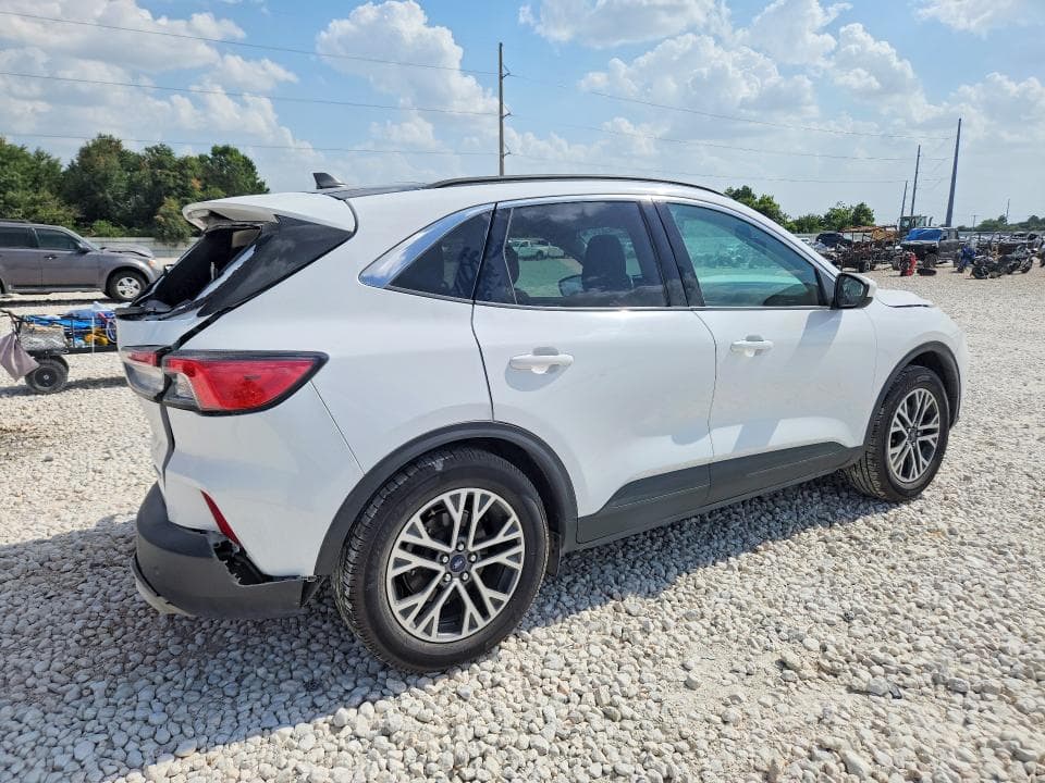 2020 FORD ESCAPE SEL 3