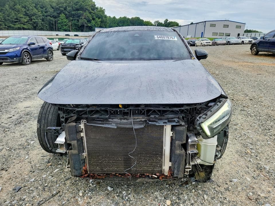 2021 MERCEDES-BENZ A 220 5