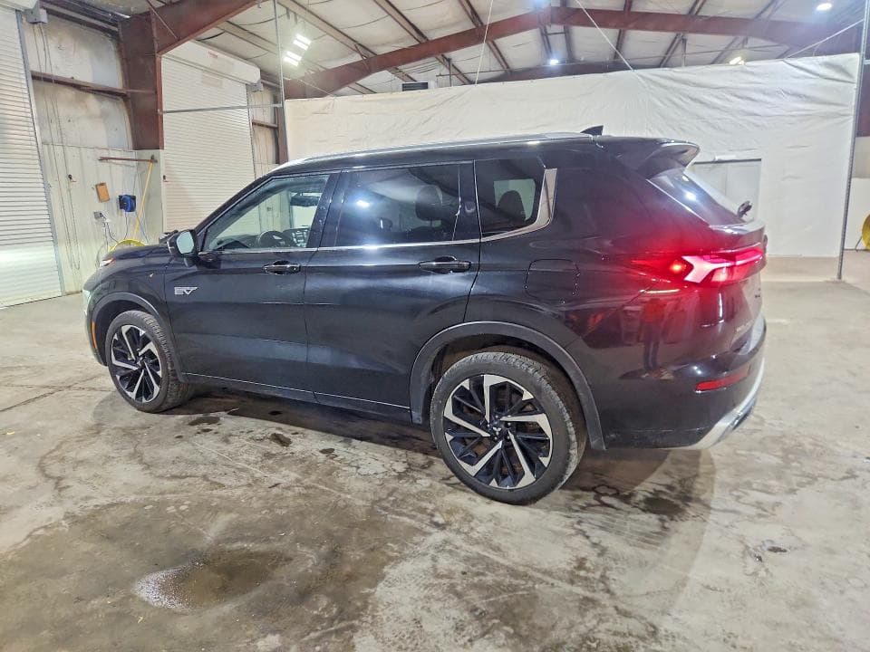 2025 MITSUBISHI OUTLANDER SEL 2