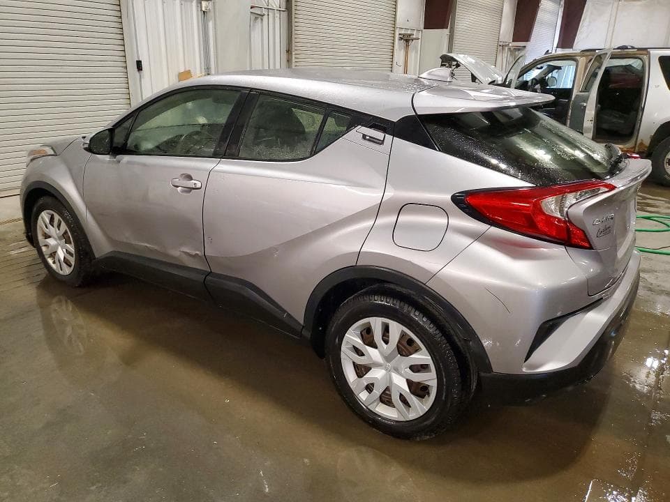 2019 TOYOTA C-HR LE 2
