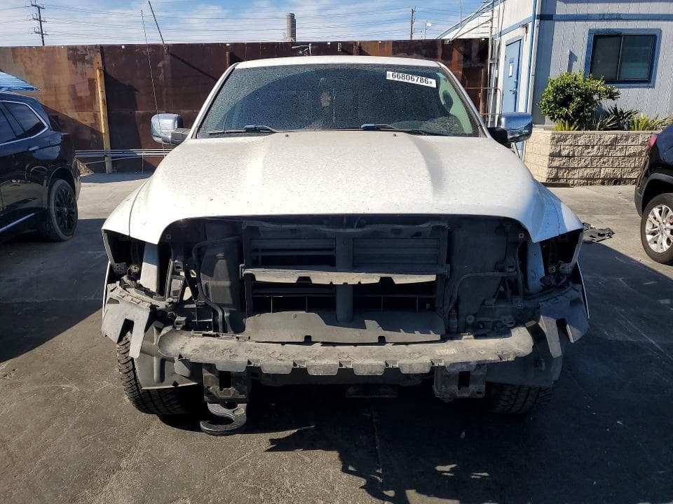 2017 RAM 1500 LARAMIE 5