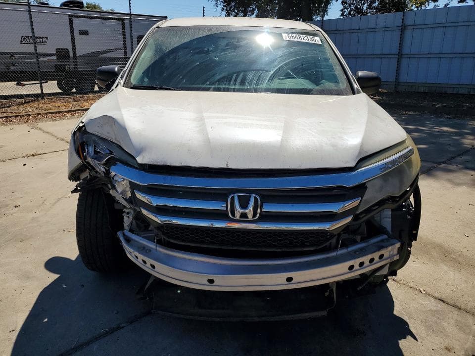 2017 HONDA PILOT LX 5