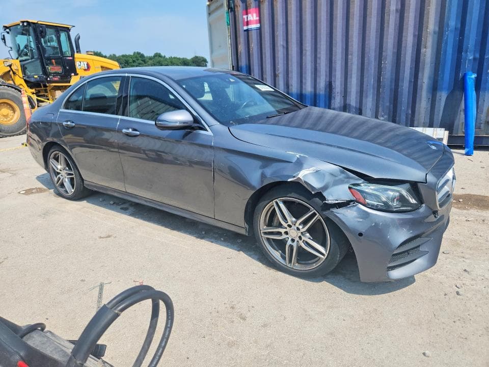 2017 MERCEDES-BENZ E 300 4MATIC 4