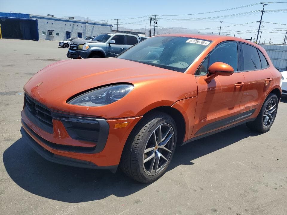 2023 PORSCHE MACAN BASE - 1